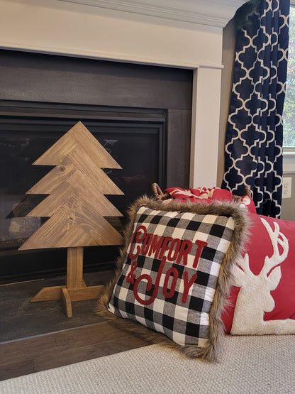 Rustic Wooden Christmas Tree