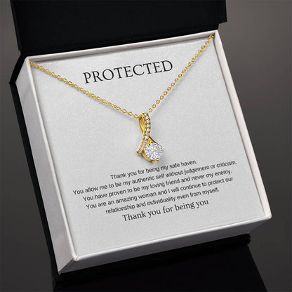 Protected Necklace | Gift for friend, girlfriend, fiancée, wife | Pendant Necklace | Beauty Necklace