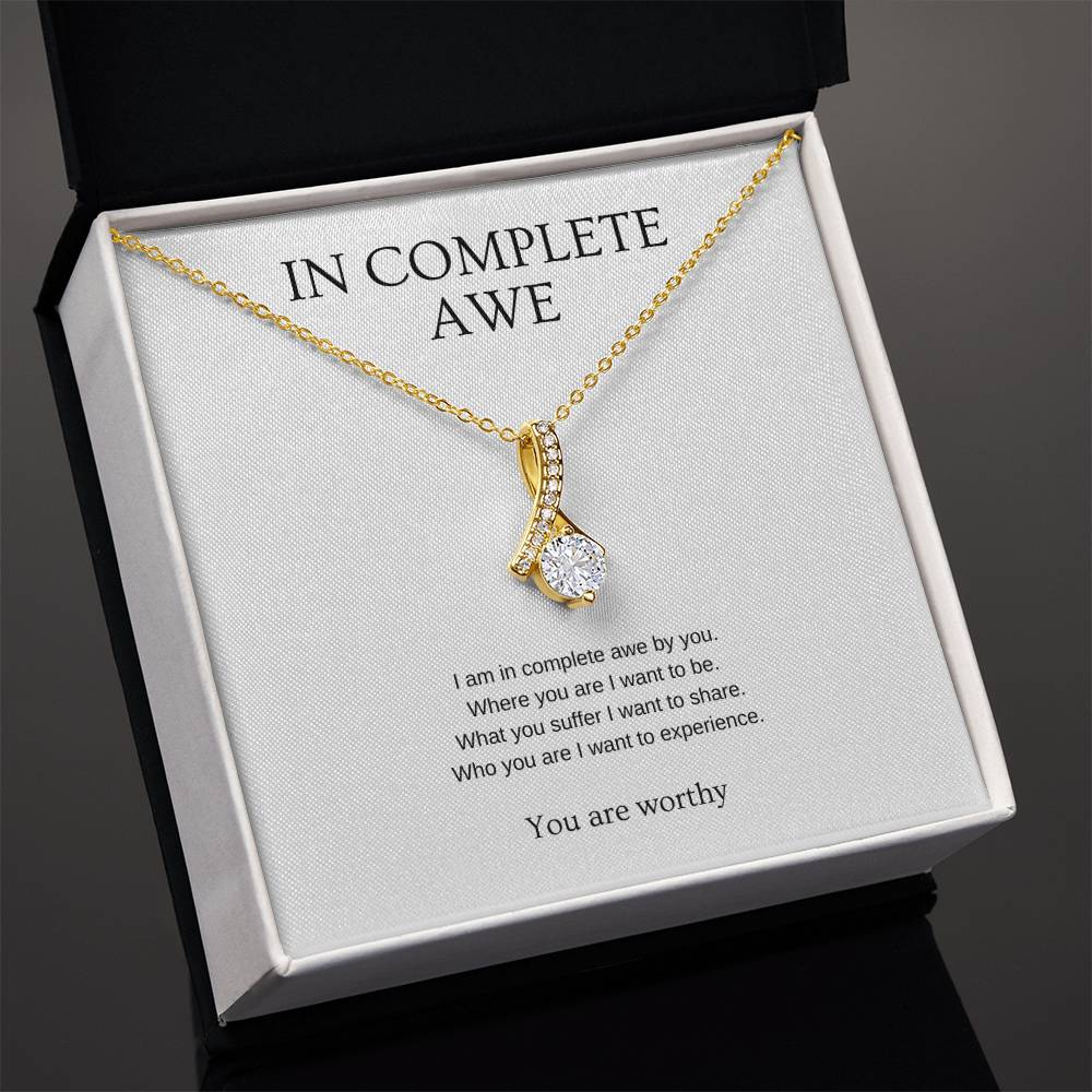 In complete awe - Partner Necklace | Gift for girlfriend, fiancée, wife | Pendant Necklace | Beauty Necklace