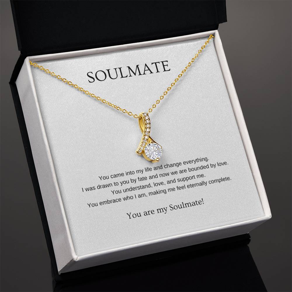 Soulmate - Romantic Necklace | Gift for girlfriend, fiancée, wife | Pendant Necklace | Beauty Necklace