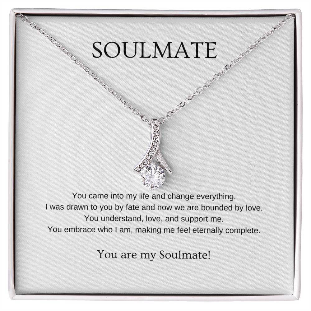 Soulmate - Romantic Necklace | Gift for girlfriend, fiancée, wife | Pendant Necklace | Beauty Necklace