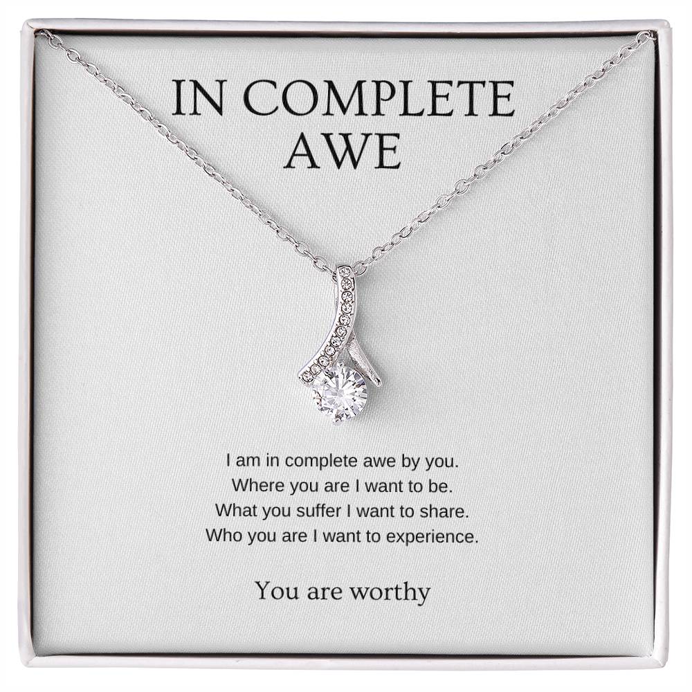 In complete awe - Partner Necklace | Gift for girlfriend, fiancée, wife | Pendant Necklace | Beauty Necklace